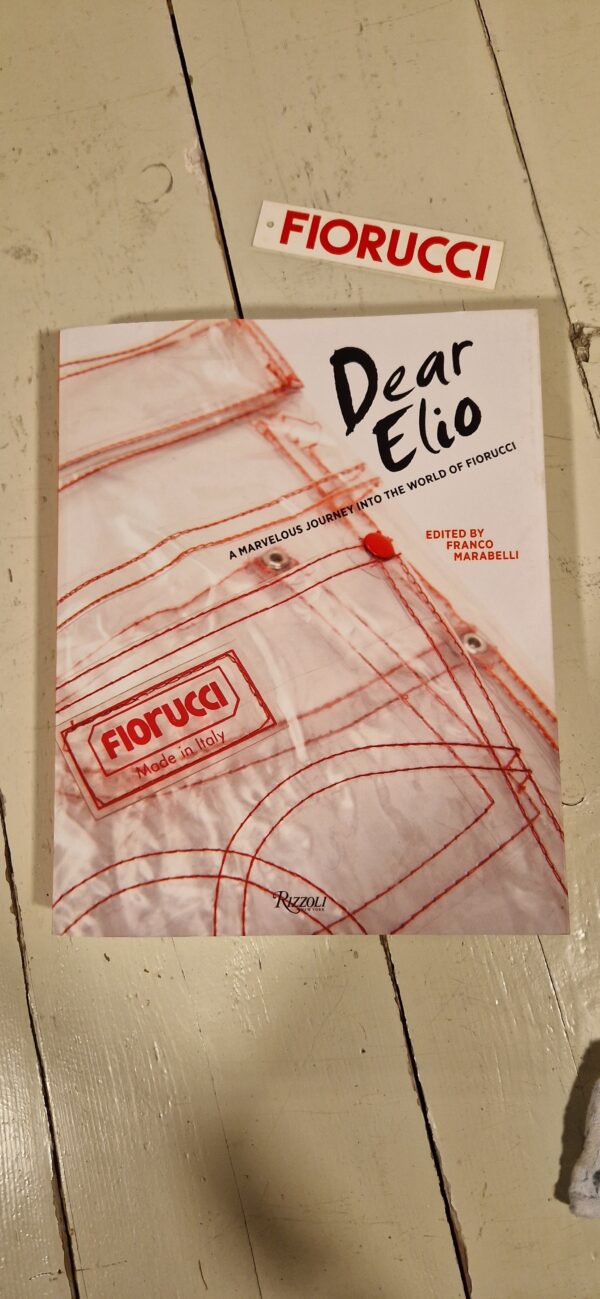Livre Dear Elio